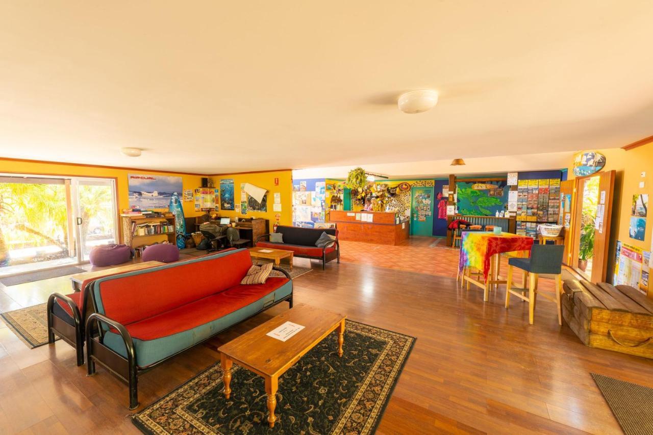 Cool Bananas Backpackers Hostel Agnes Water Exterior photo