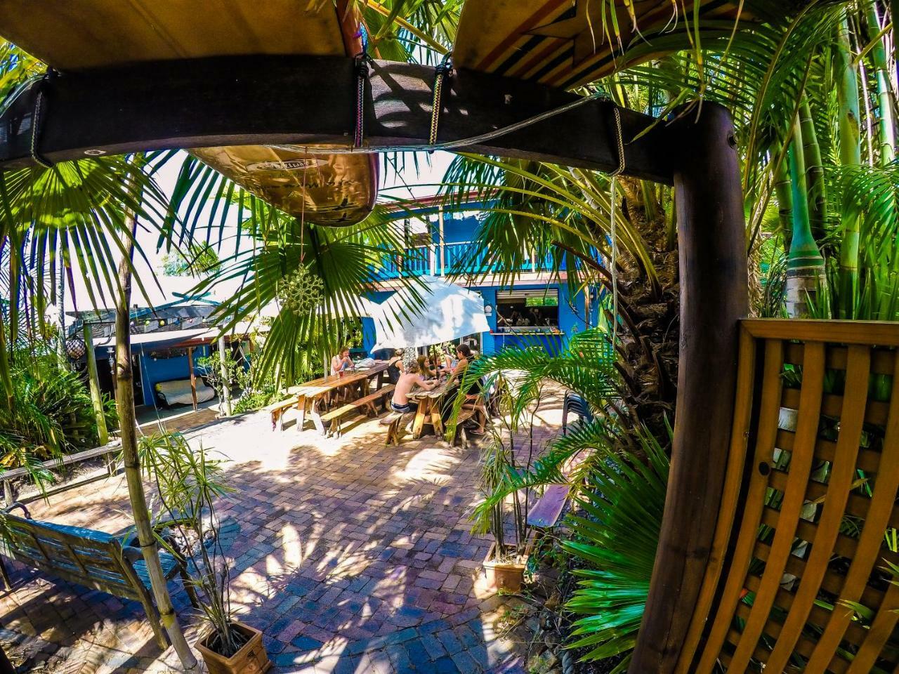 Cool Bananas Backpackers Hostel Agnes Water Exterior photo
